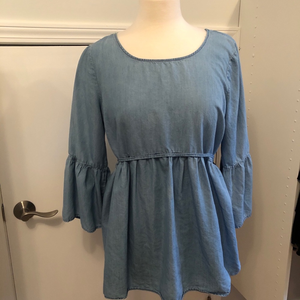 Motherhood Maternity Chambray Top